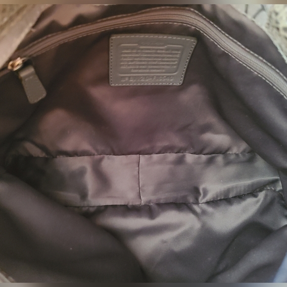 COACH PENELOPE VINTAGE TOTE EUC - Picture 9 of 11